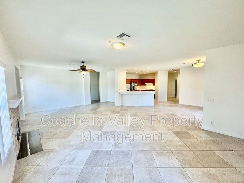 74091 Daisy Ln - Photo 5 of 49