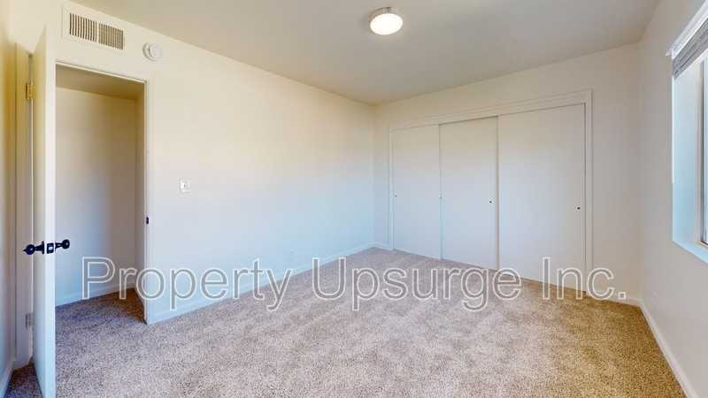 415 Lake Blvd - Photo 7 of 9