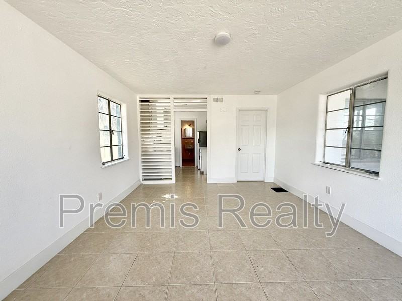 7960 Boca Ciega Drive - Photo 6 of 19