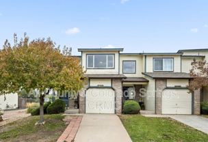 3652 Pacific Dr - Photo 1 of 1