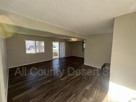 205 19th St #B - Photo 1 of 1
