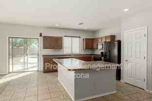 45321 W Miramar Rd - Photo 1 of 1