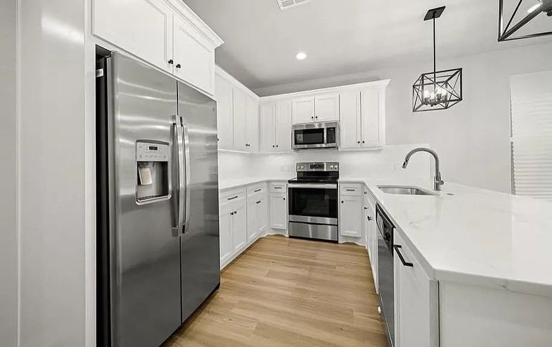 2310 S 4th St - Photo 7 of 21