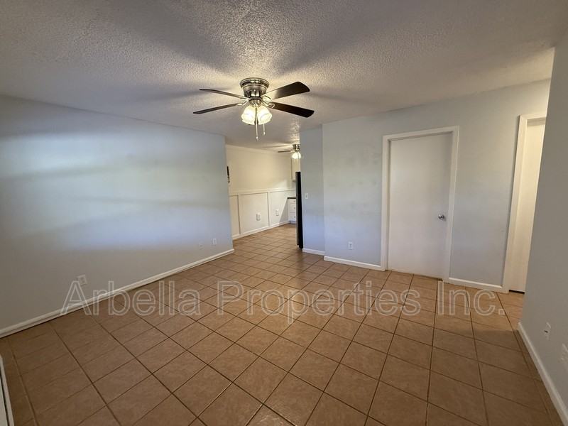 410 Erwin Hwy #3 - Photo 5 of 18