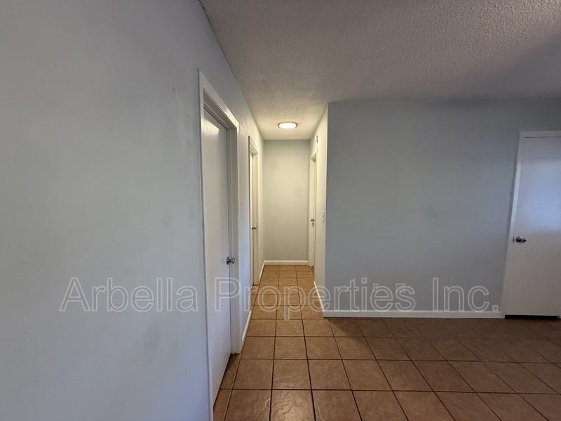 410 Erwin Hwy #3 - Photo 7 of 18