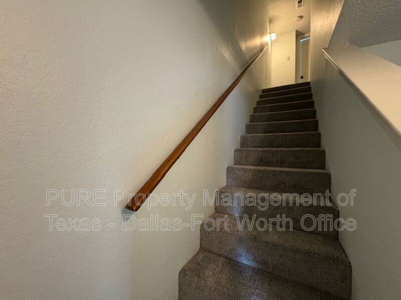 625 Timberline Dr - Photo 6 of 16