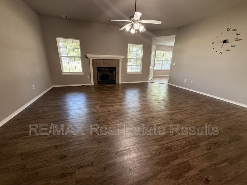 420 Spicewood Trl - Photo 5 of 20