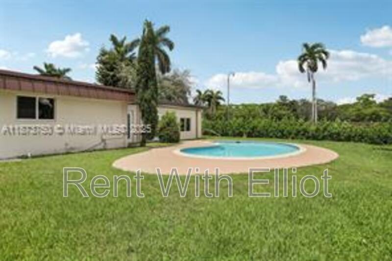 20 W Tropical Way - Photo 3 of 22