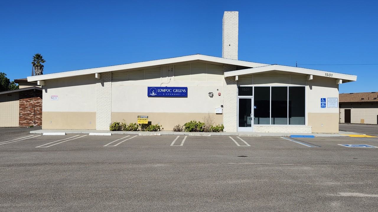 1501 W Ocean Way - Photo 2 of 8