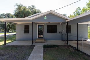 1032 Falls St - Photo 1 of 1