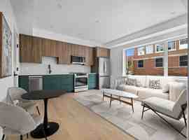 featured image of 27 Dixwell St