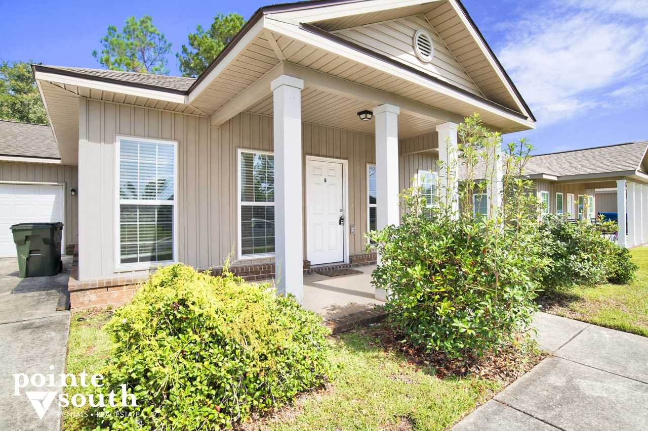 12919B Churchill Dr - Photo 4 of 25