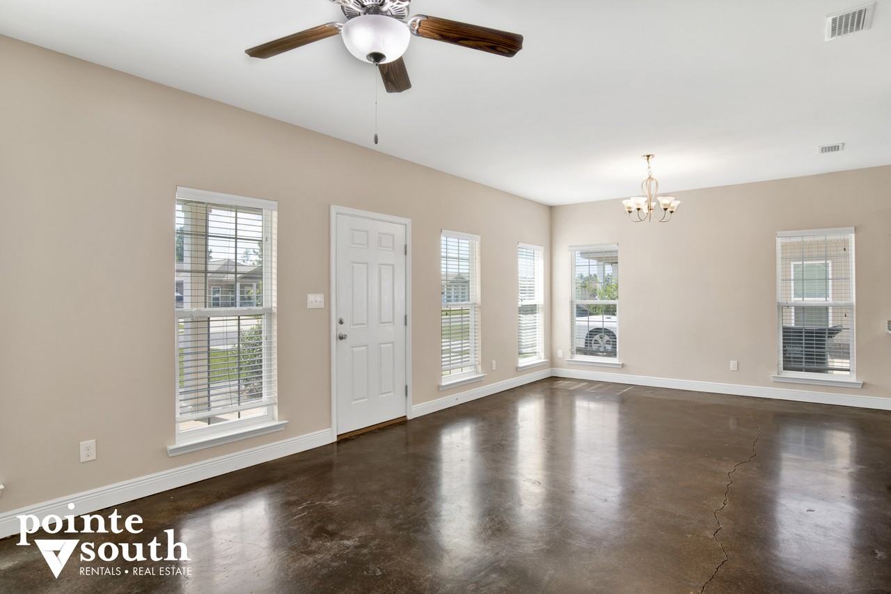 12919B Churchill Dr - Photo 7 of 25