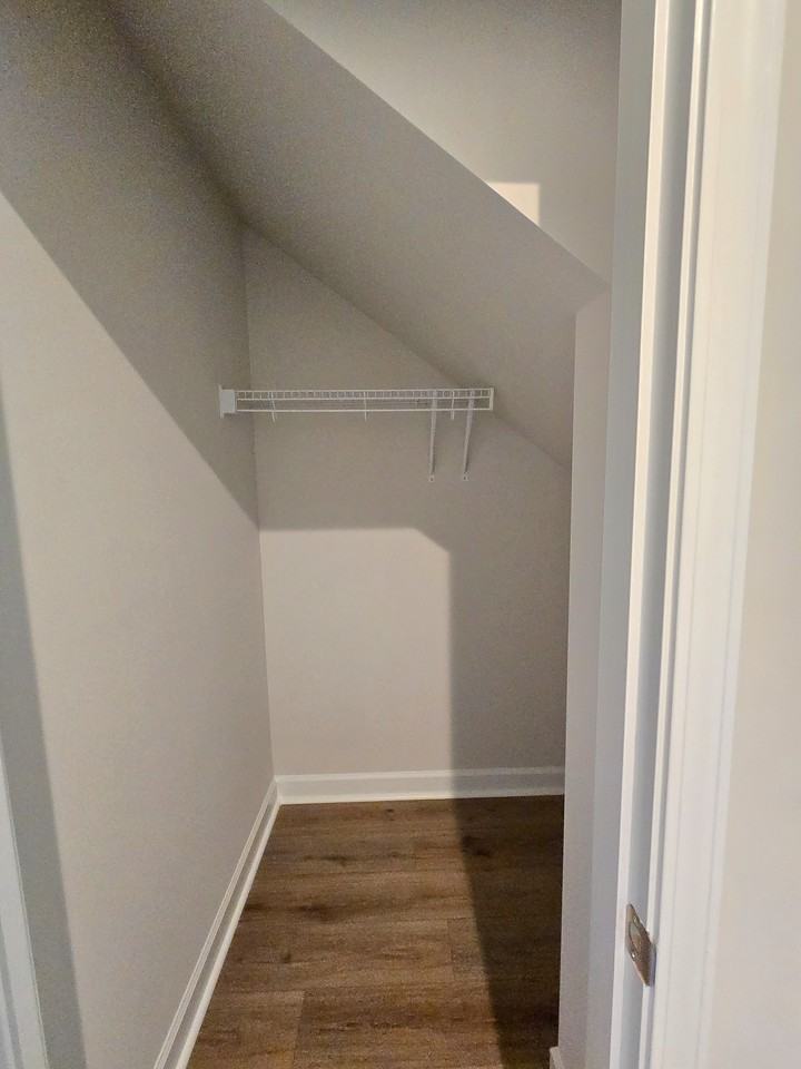 1112 Holding Village Way - Photo 5 of 45