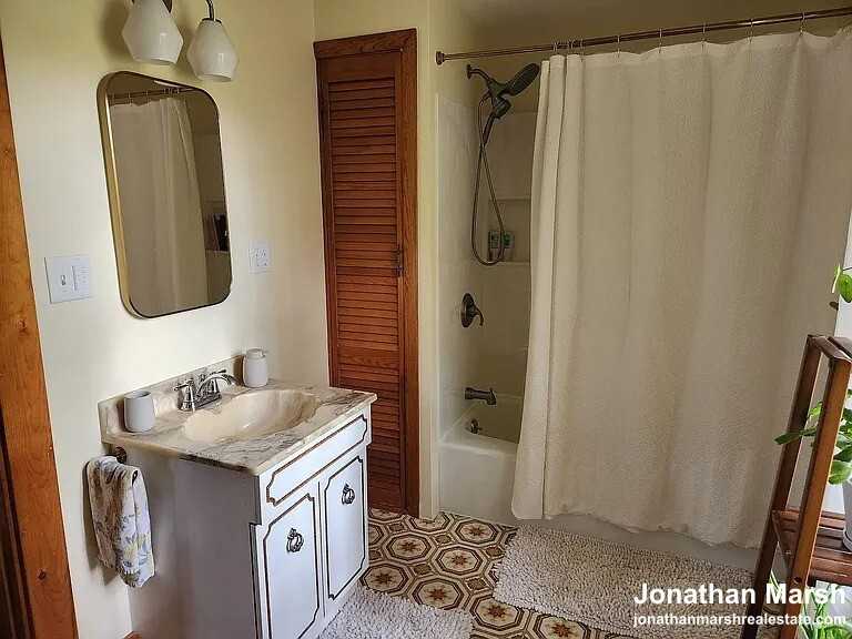 17 River St - Photo 2 of 16