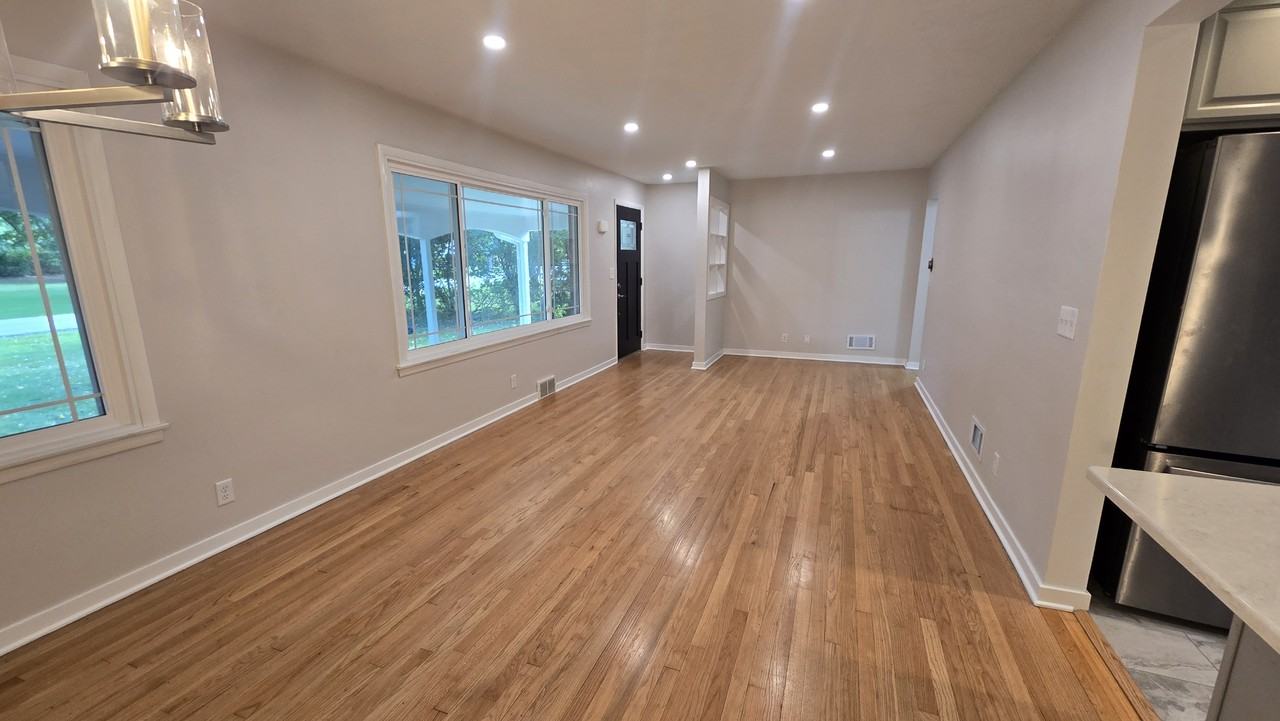 675 Verdant Drive #NA - Photo 3 of 17