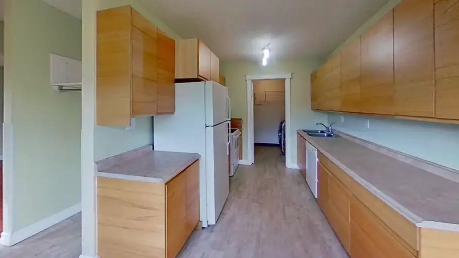 101 Mill St #31 - Photo 3 of 13