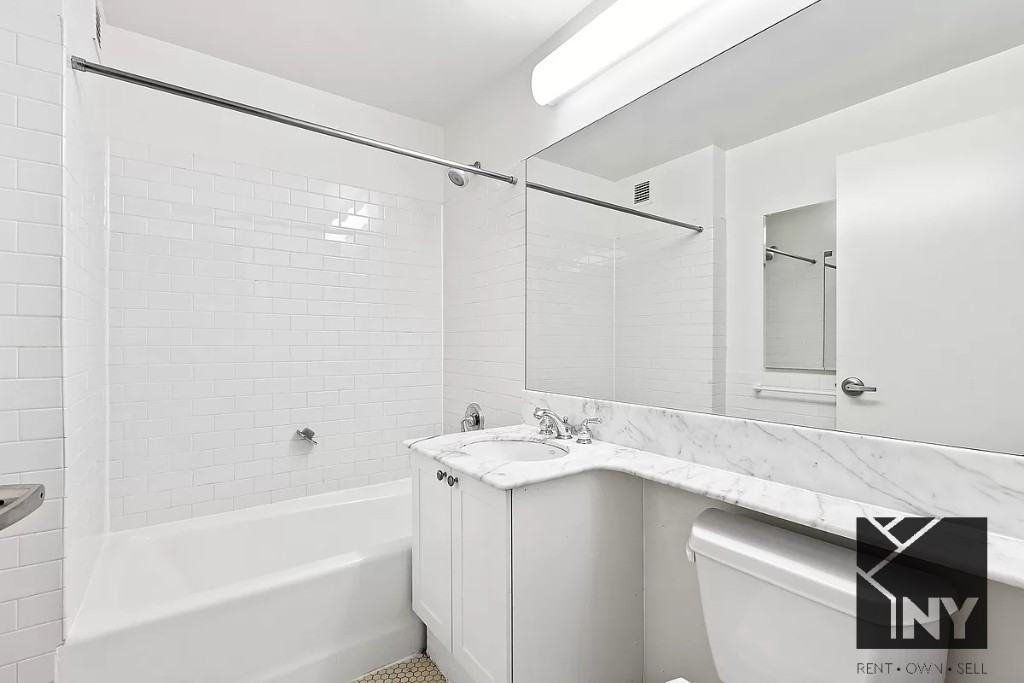 Battery Pl #1701 - Photo 6 of 12