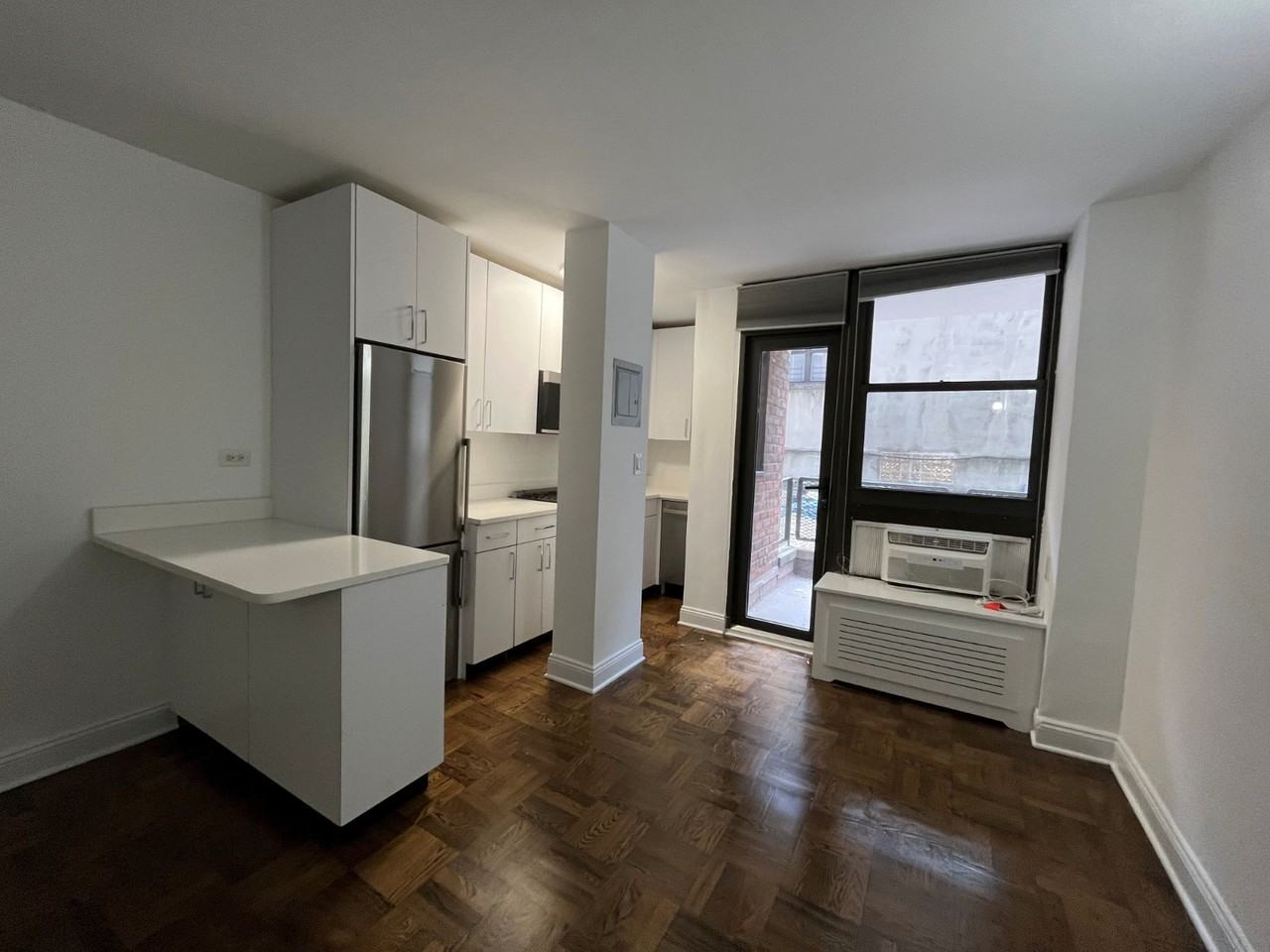 E 35th St #12G - Photo 2 of 7