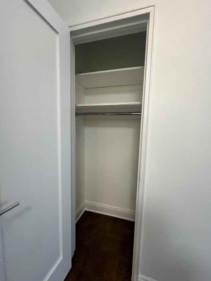 E 35th St #12G - Photo 6 of 7