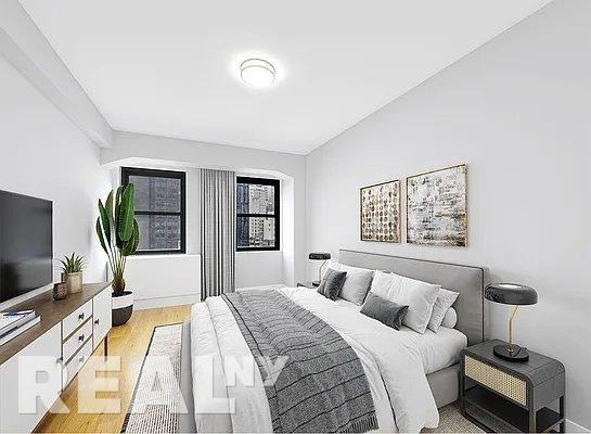 E 47th St #14BQ - Photo 7 of 10