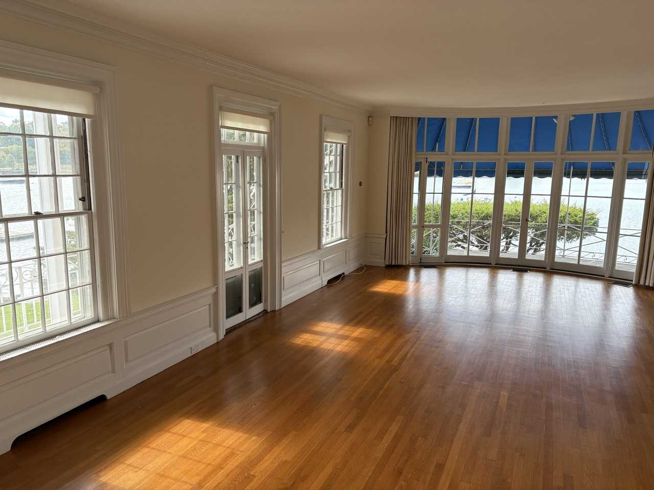 700 Steamboat Road - Photo 2 of 22