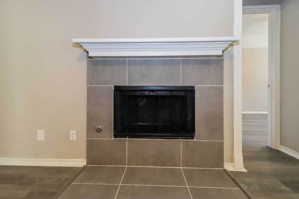 1508 Cindy Ct - Photo 3 of 16