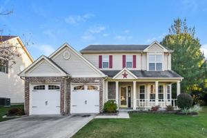 featured image of 829 Claiborne Ln