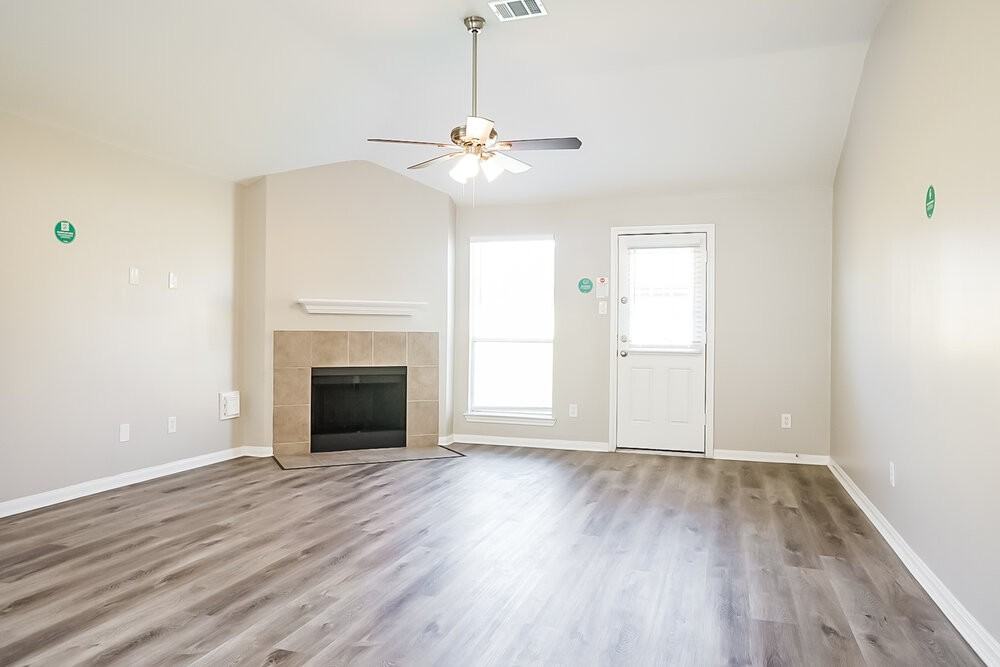 4011 Teal Vista Ct - Photo 3 of 16