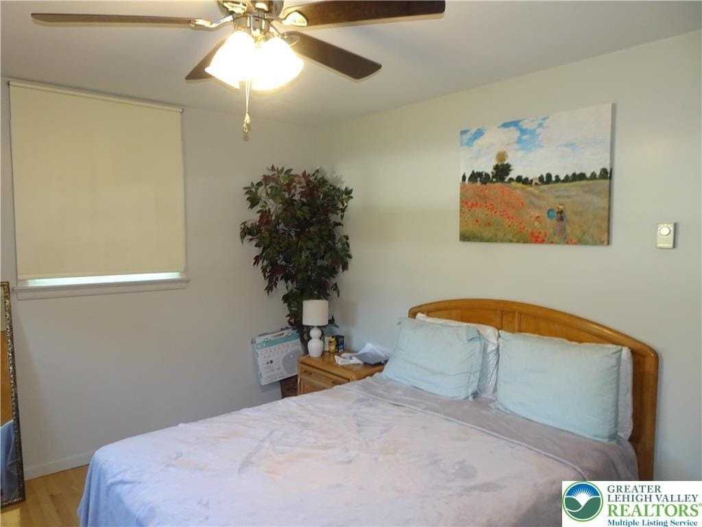 1515 Kenwood Dr - Photo 7 of 22