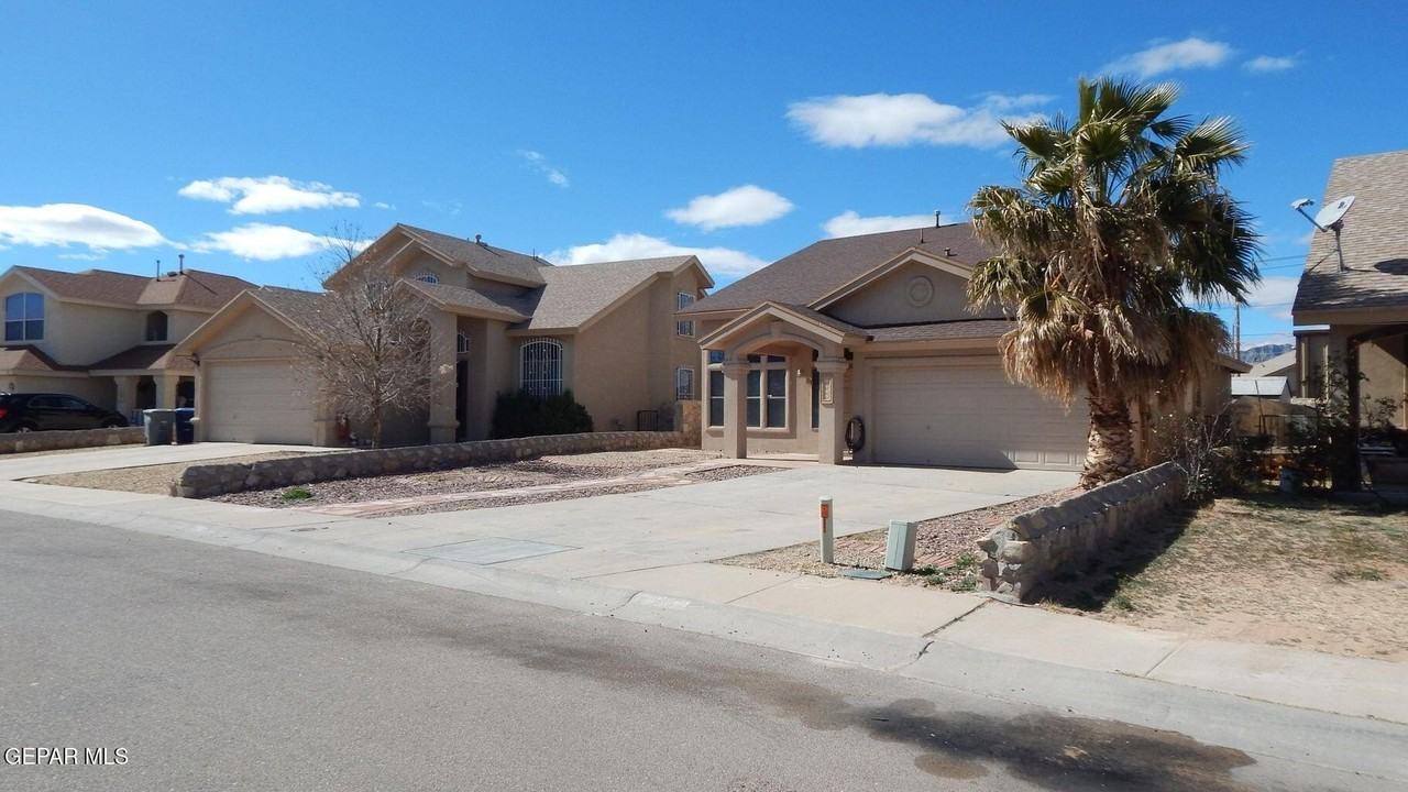 9941 Marine - Photo 2 of 27