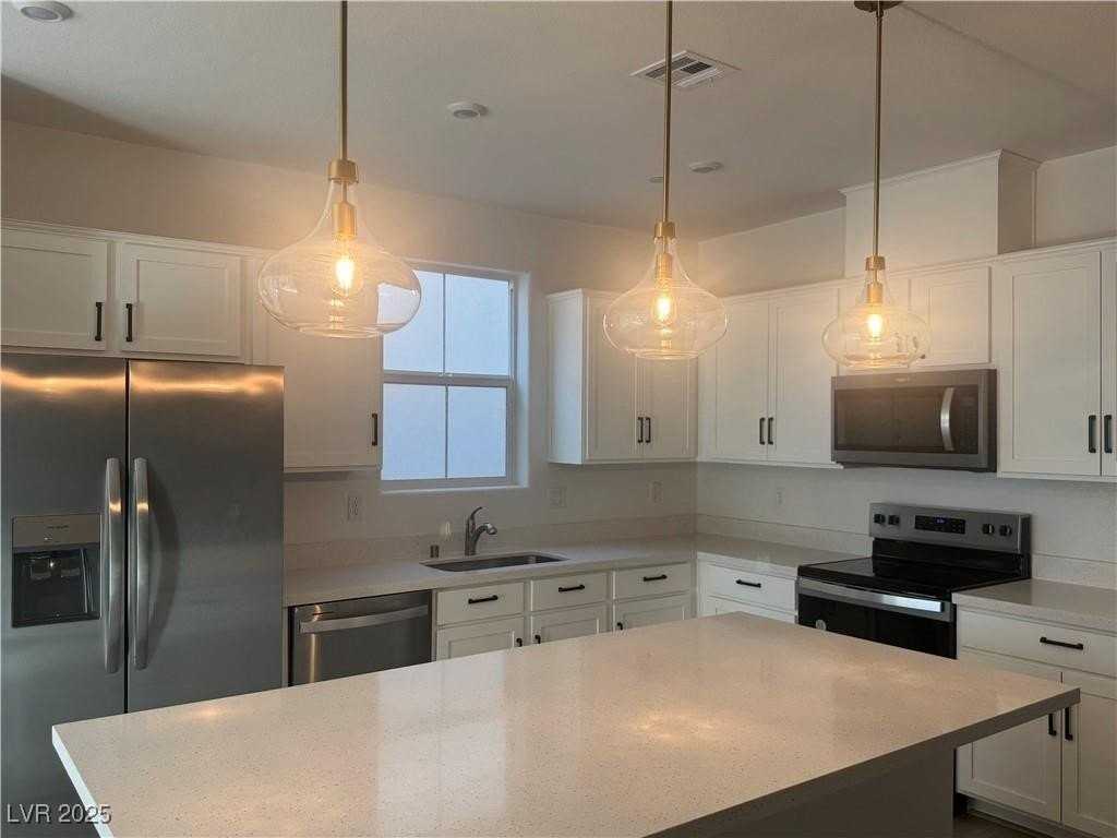 1969 Rubra Pl - Photo 5 of 31