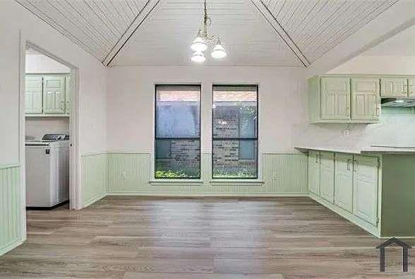 4421 Seedling Ln - Photo 3 of 12