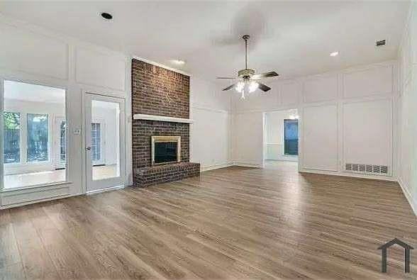 4421 Seedling Ln - Photo 4 of 12