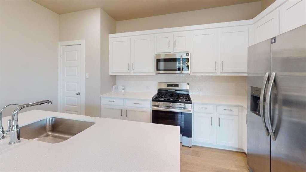 714 Melody Hill Dr - Photo 4 of 28