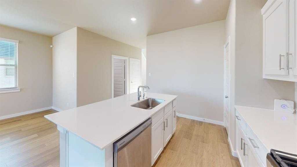 714 Melody Hill Dr - Photo 5 of 28