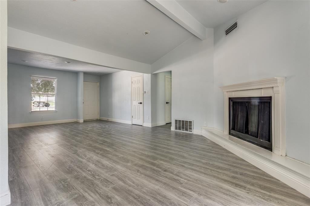 1602 Pilot Way - Photo 4 of 12