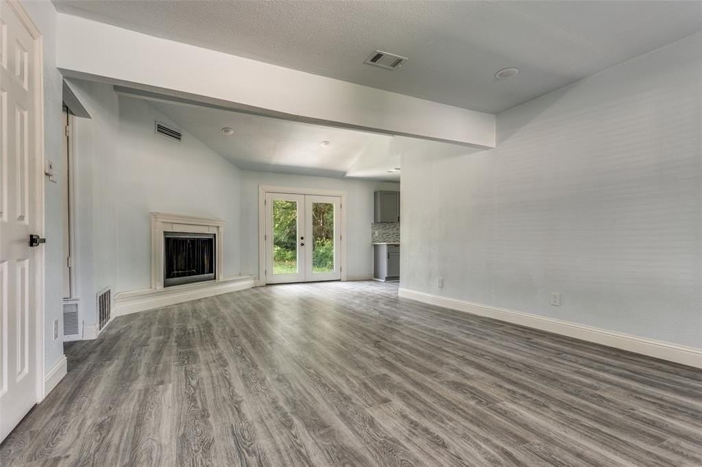 1602 Pilot Way - Photo 5 of 12