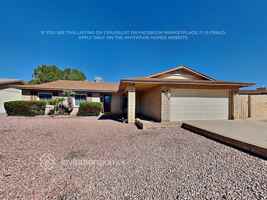 featured image of 4836 W Mercer Ln