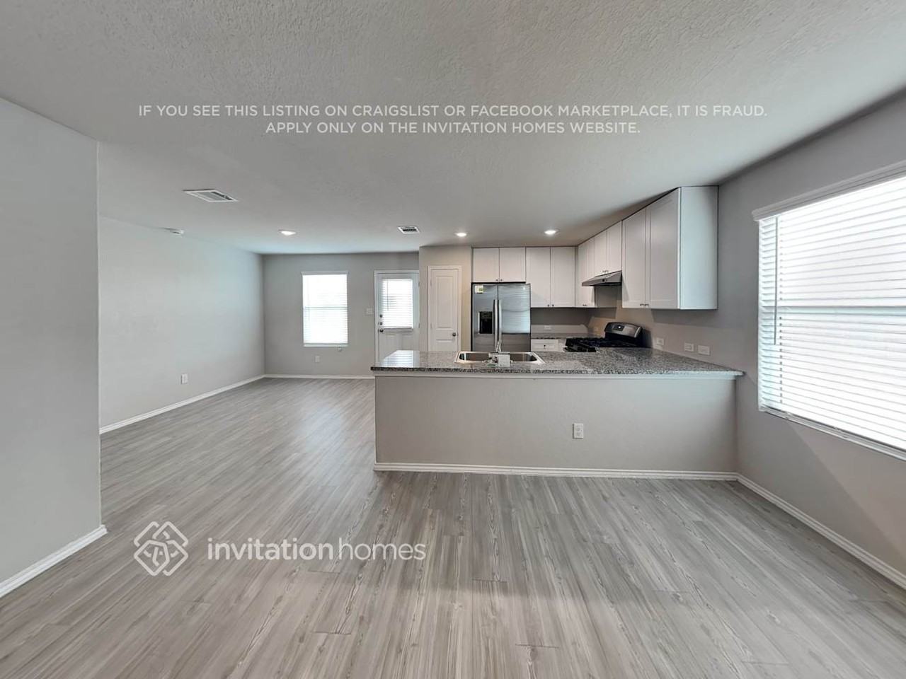 3238 Kornberg Drive - Photo 5 of 18