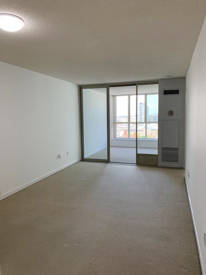 44 Saint Joseph Street - Photo 2 of 18