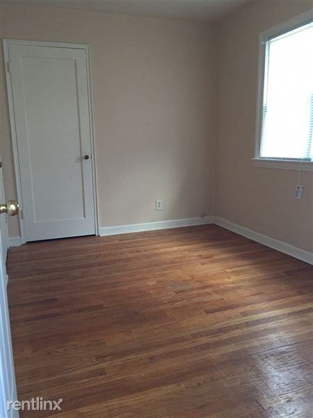 10 Pollard Ave - Photo 3 of 21