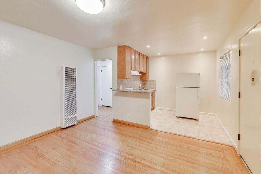 414 Staten Ave #3E