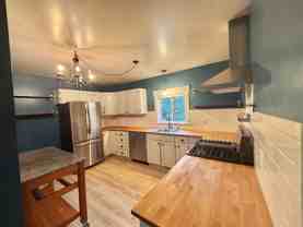 1473 Greenbrier Dr - Photo 1 of 1