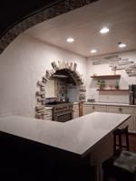 featured image of 864 Farr Ave #2