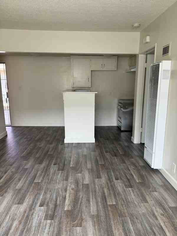 6248 N San Gabriel Blvd #15 - Photo 2 of 7