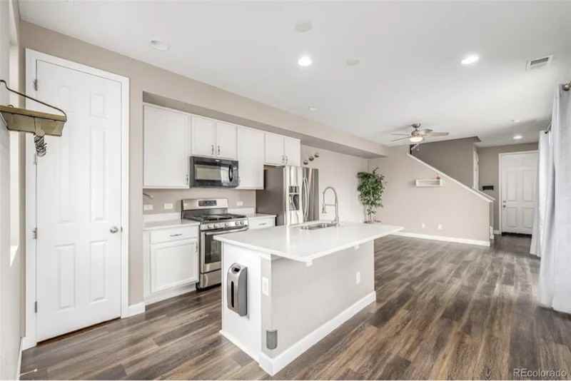 23614 East 5th Place - Photo 3 of 17