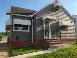 featured image of 11202 Mountview Ave