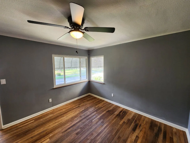 11202 Mountview Ave - Photo 7 of 17