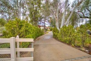 featured image of 23692 Lemon Ave #4